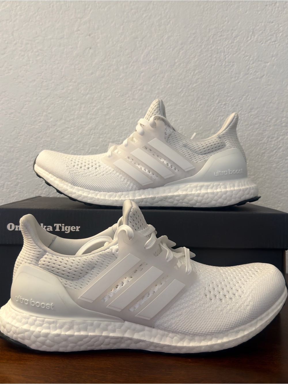 Adidas UltraBoost 1.0 'Triple White' HQ4202 Size 7.5